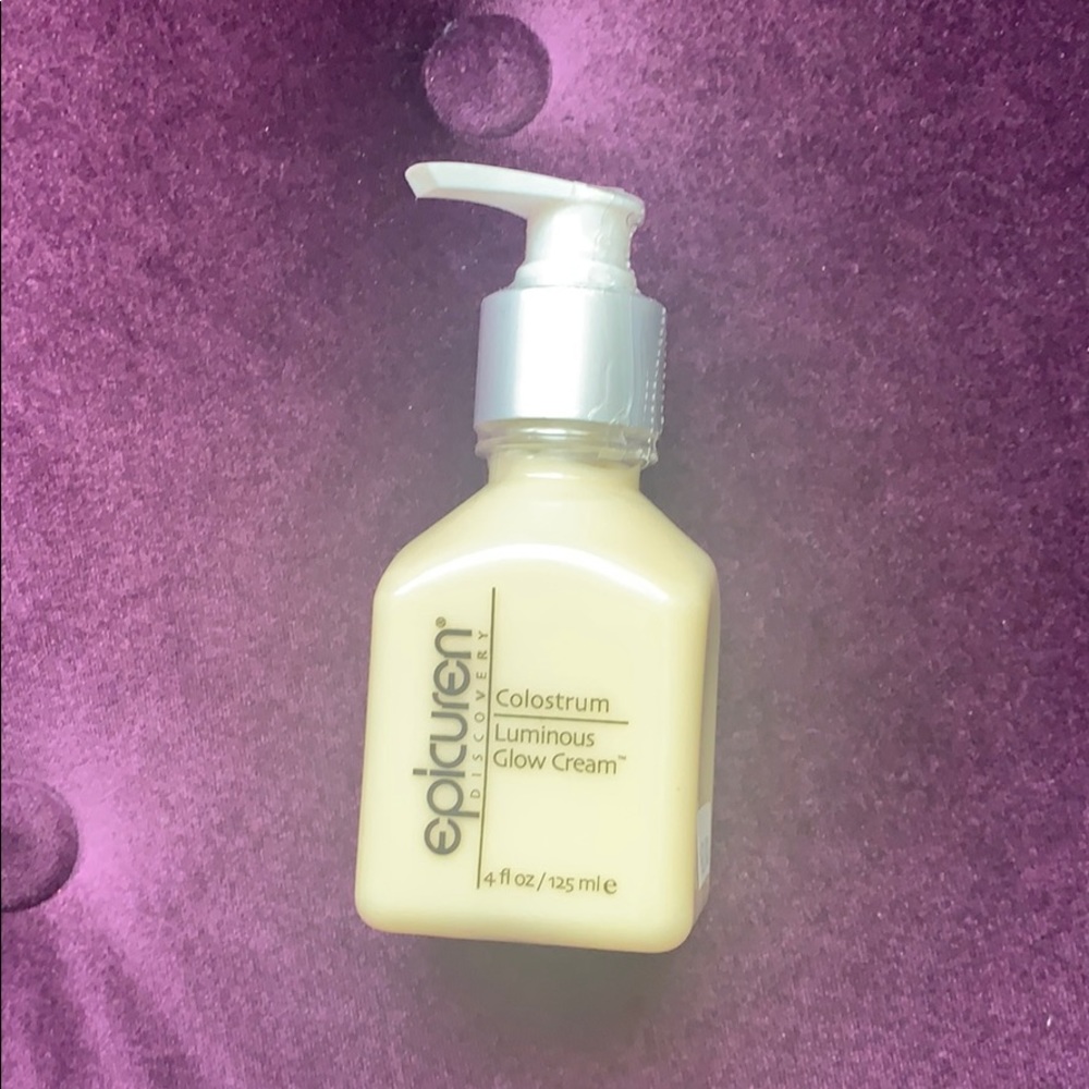 Epicuren Colostrum luminous glow cream.